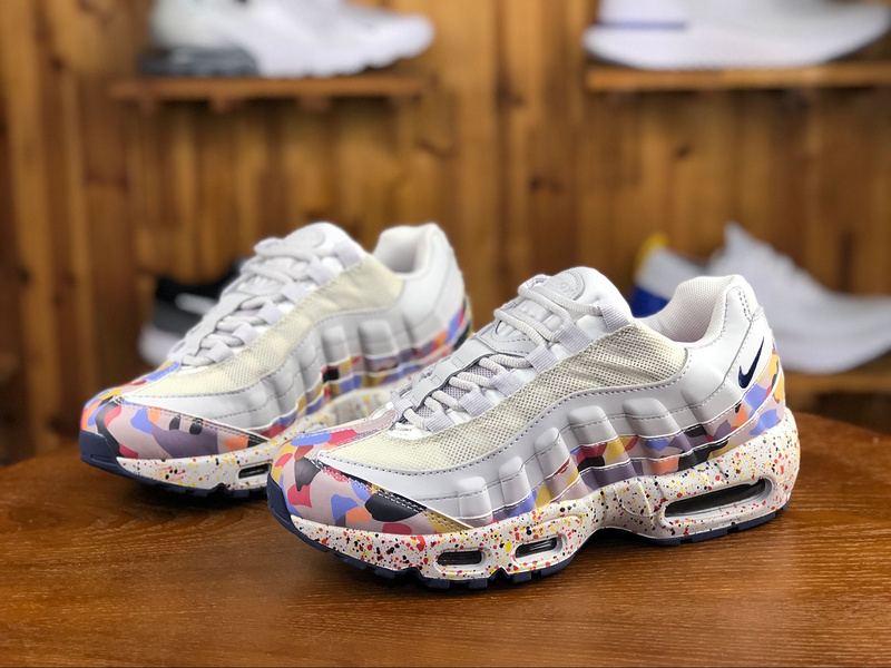 Nike Damen Air Max 95 SE 918413 600 · Nike Turnschuhe Nike Damen Air Max 95 SE 918413 600 · Nike Turnschuhe