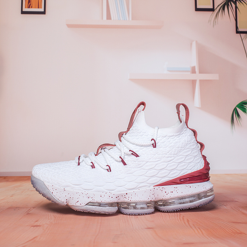 Femmes Nike Lebron 15 XV Blanc Burgundy Basketball Chaussures Femmes Nike Lebron 15 XV Blanc Blanc XV Burgundy Basketball Chaussures b95a56