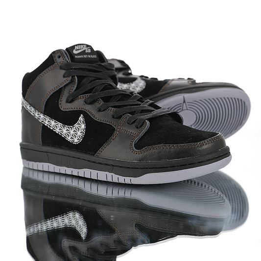 black bar dunk high