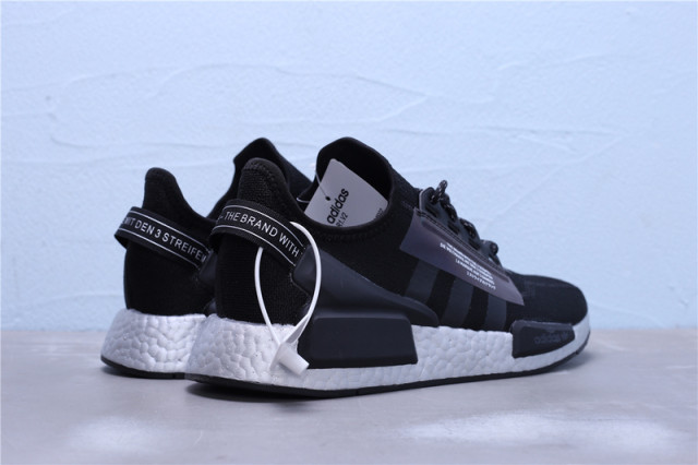 adidas nmd fv9022